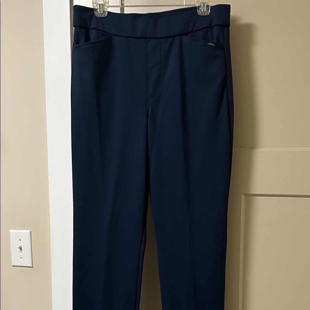 Women’s Chic Navy Blue Pants with elastic waist and pockets.  Size 10